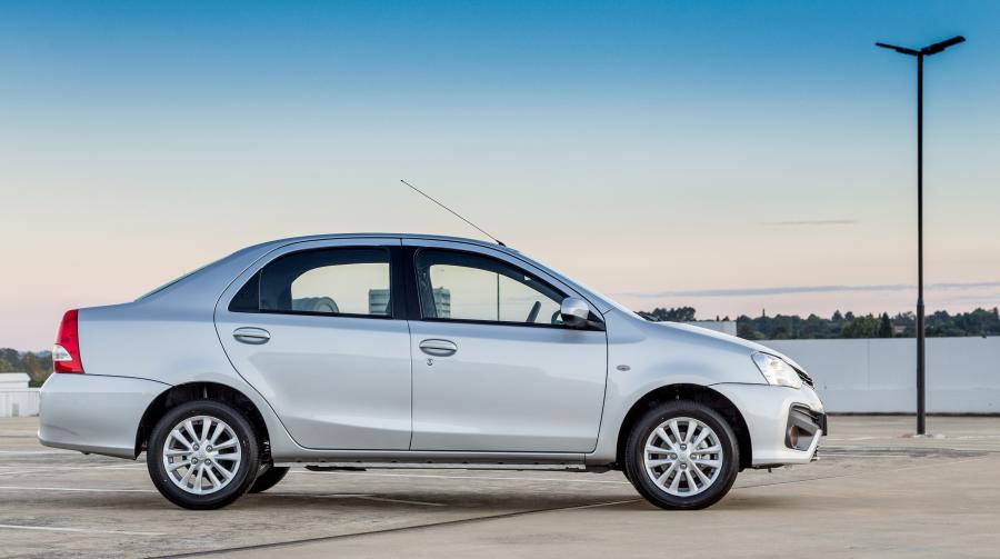  Toyota Etios Sedan Sprint 2017 года  (ZA) (фото 33 из 40)